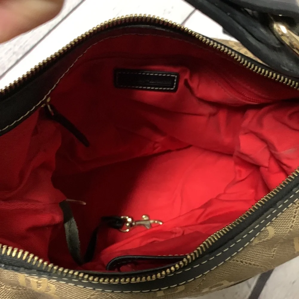 Women’s Dooney & Bourke Signature Quilted Hobo Bag